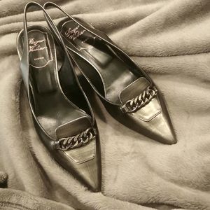 Roger Vivier Black kitten Heels with Silver Chain Detail